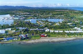 Hilton_Fiji_Beach_Resort_and_Spa_Main_Image