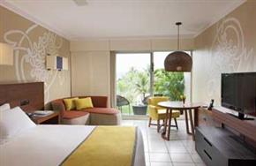 Holiday_Inn_Vanuatu_Resort_View_King