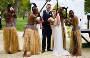 Lomani Island Resort Weddings 450px