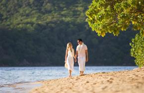 Malolo_Island_Resort_Mamanuca_Island_Fiji_Wedding_01